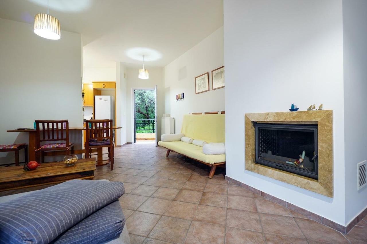 Sunny Apartment Daratsos Eksteriør bilde